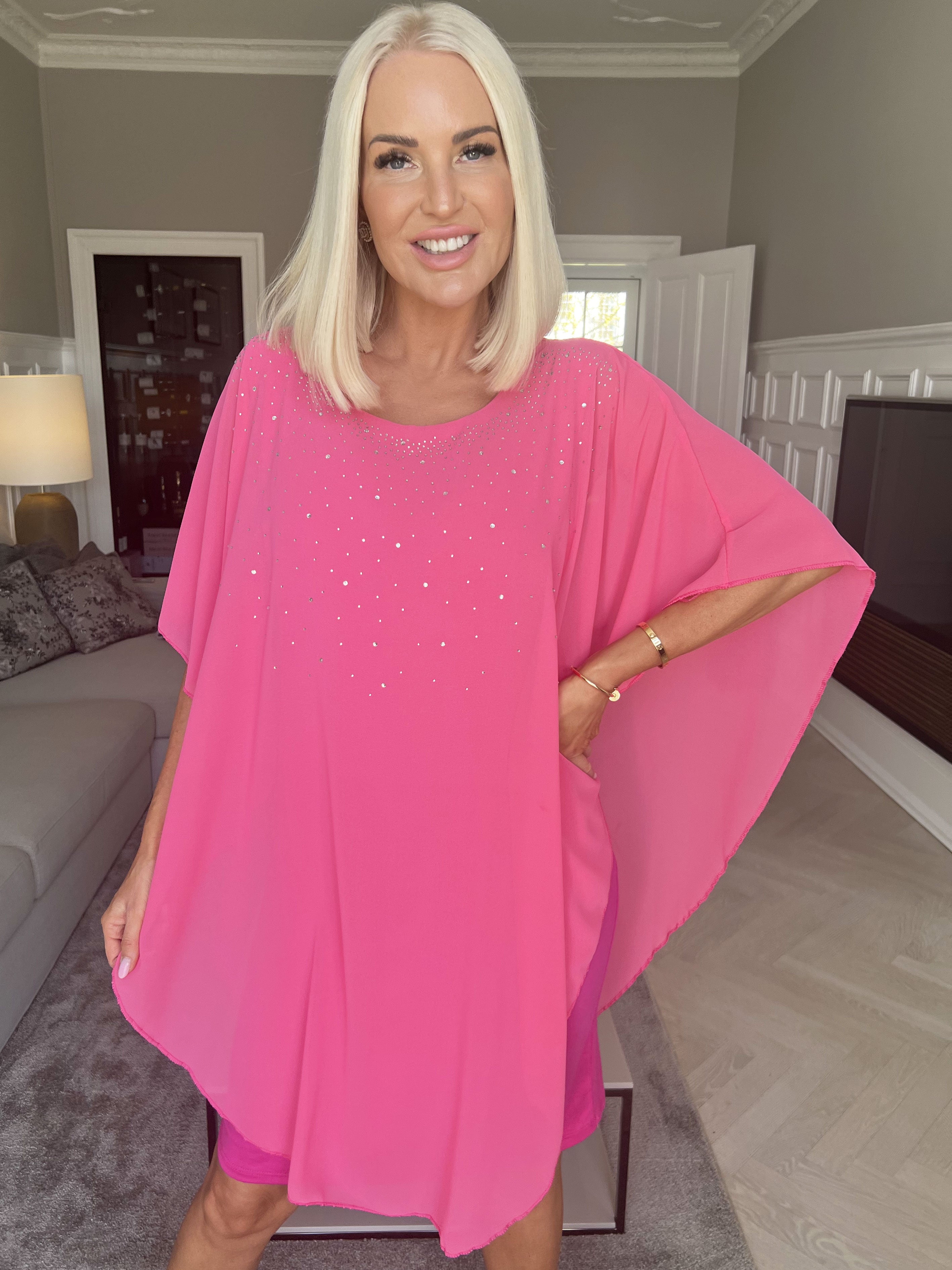 Kenya Crystal - Tunikakjole med chiffonlag og similisten